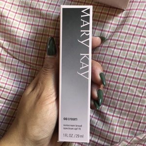 Mary kay cc cream- light to medium